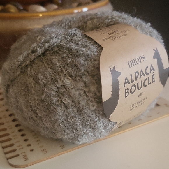 Drops Other - DROPS Alpaca Bouclé Yarn - Soft Heather Gray